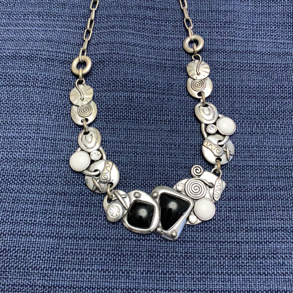 Statement necklace - Picture 2 of 6